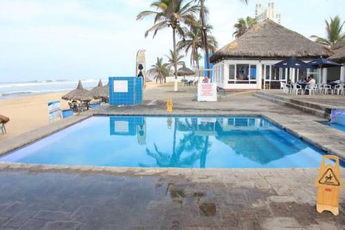 La Casa de La Playa Cerritos