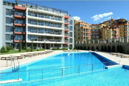 Sun Wave Apartment Studio 77 Near See