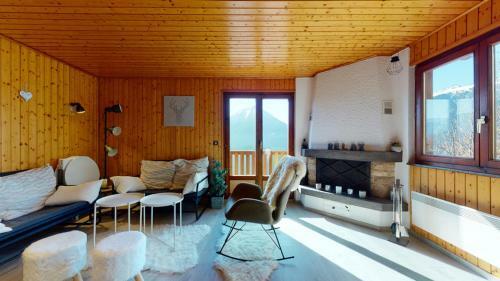 Charming Chalet With A Splendid View Of The Valais Mountains