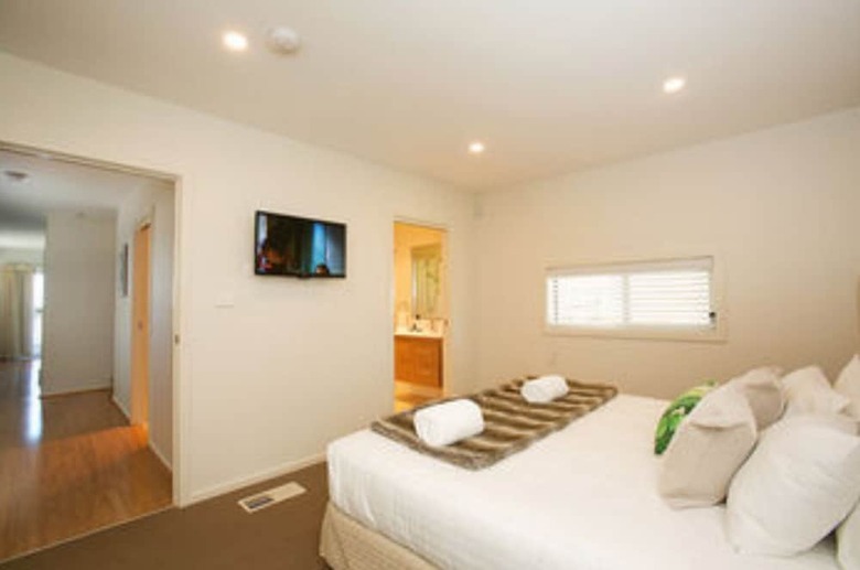 Caves Beachside Hotel