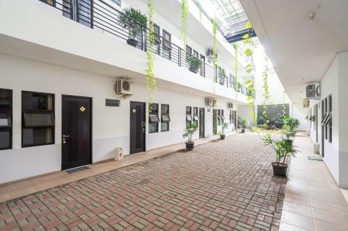 Hotel Umah Santi Depok
