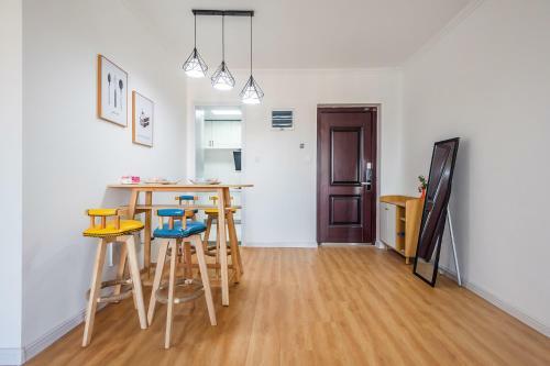 Locals Apartment House 50