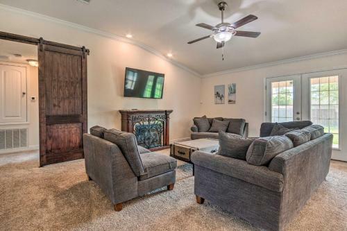 Cozy Milton Home About 32 Mi To Pensacola Beach!