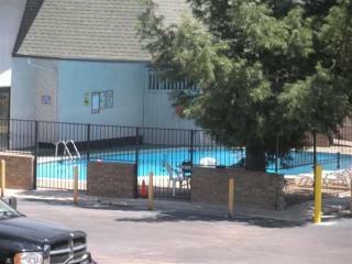 Motel Nendels Inn & Suites