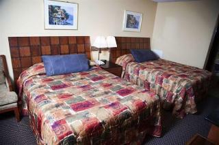 Motel Nendels Inn & Suites