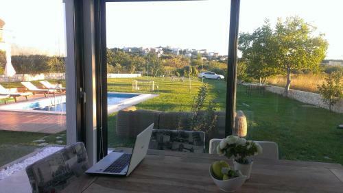 Luxury Villa Luminosa