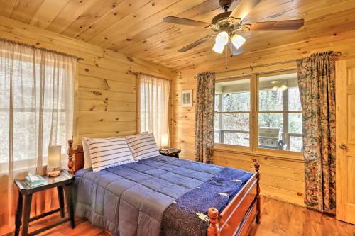 Peaceful Ellijay Cabin With Grill And Mtn Views!