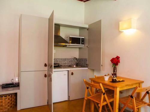 Nice Holiday Home In Carrazeda de Ansia With Private Terrace