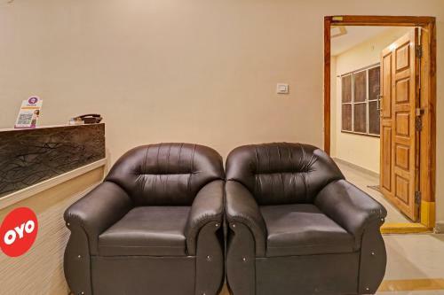 Oyo 89097 Hotel The Royal Inn