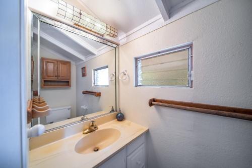Oceanfront Lahaina Front Street Private Home