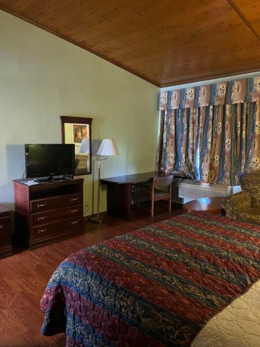 Town & Country Motel