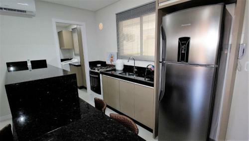 1086 - Apartamento T�rreo Com Jacuzzi No Centro de Bombinhas