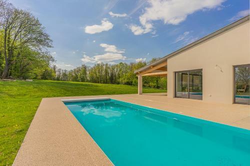 Villa Plein La Vue En 360�