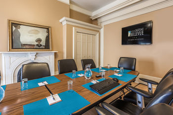 Hotel Chateau Bellevue