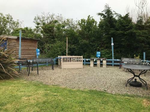 Coutts Glamping
