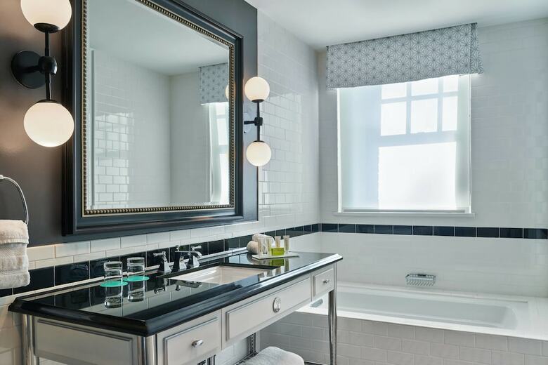 Hotel Le Meridien Dallas, The Stoneleigh