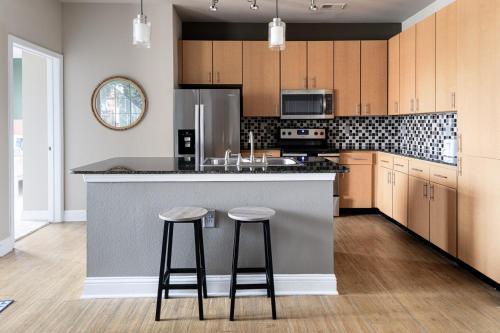 Wanderjaunt - Mosaic Apartments