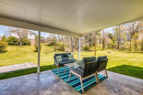 Chic Retreat At Lake Junaluska