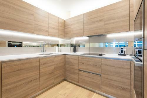Apartamento Lovely 2 Bed Condo London