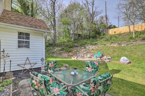 Stylish Asheville Home With Backyard And Fire Pit