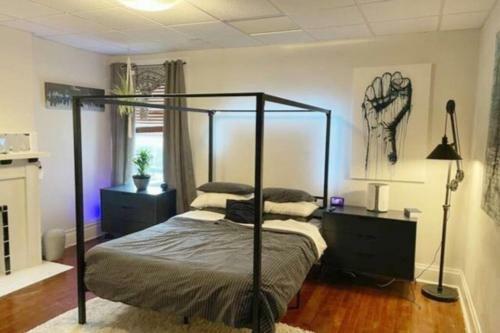 Bright Top-floor-corner-unit With View And Very Spacious