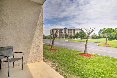 Apartamento Dtwn Pigeon Forge Condo With 2 Community Pools!