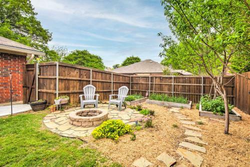 Modern Coppell Retreat With Patio And Fire Pit!