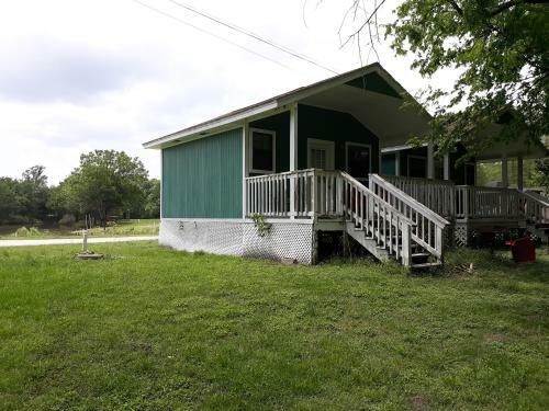 Harmon Creek Marina And Campground Cozy Cottage A