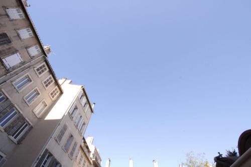 Quiet Apartment Of 38m2 Bright With Pretty Terrace