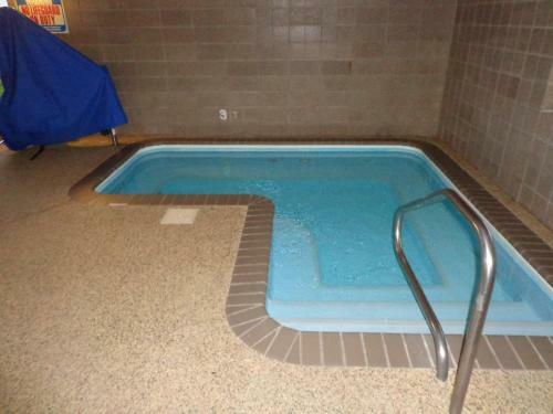 Hotel Americinn Lodge & Suites - Bismarck