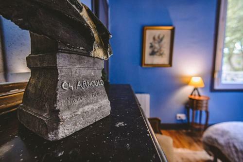 Apartamento Suite Brut Imperial Ch - Reims Centre Ville