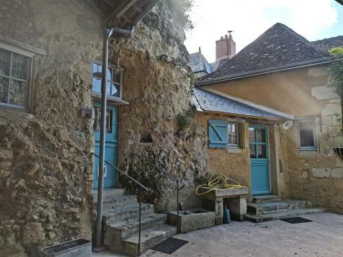 La Perle Du Rocher (G�te Semi-troglodytique)
