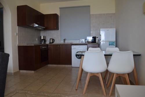 Eden Heights Sea View Apartment 502