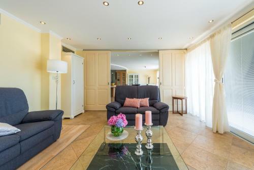 Villa K Dubrovnik - Five Bedroom Villa With Private Sea Access