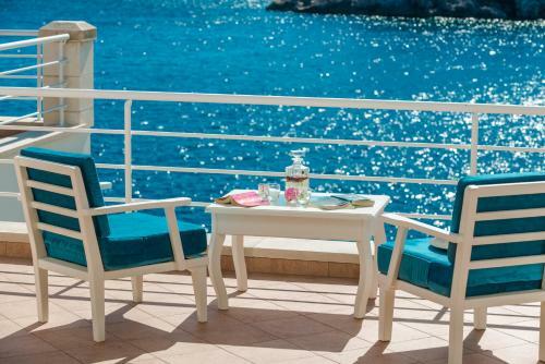 Villa K Dubrovnik - Five Bedroom Villa With Private Sea Access