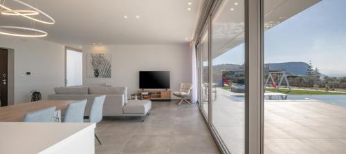 Margaret Villa, An Exquisite Summer Retreat.
