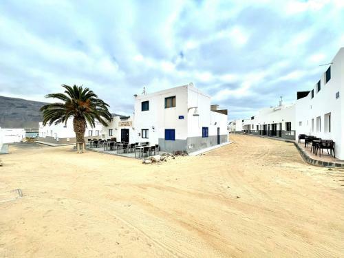 Villa En Primera Linea Del Mar En La Graciosa