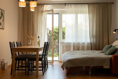 Fresh Apartment With Terrace + Free Parking