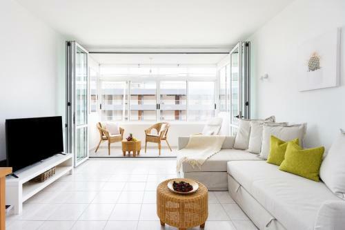 Home2book Stunning & Comfy Apartment Bajamar
