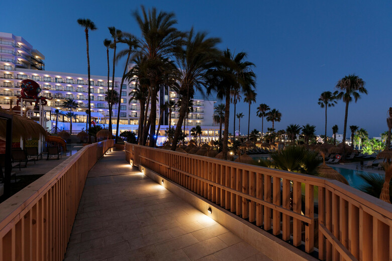 Hotel Best Trit�n