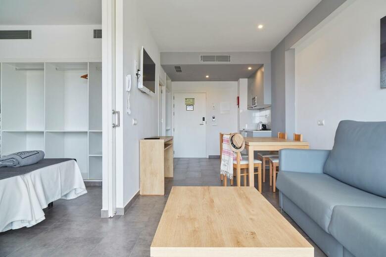 Invisa Hotel Casa Luis