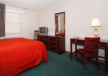 Hotel Quality Inn East