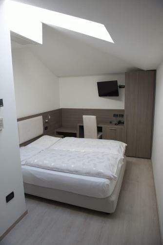 Hotel Garn� Villa Fontana