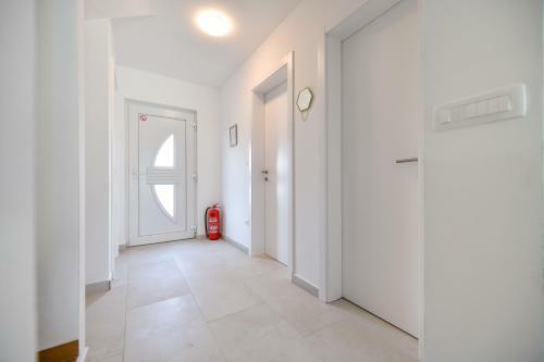 Apartamento Adriaticexplorer Sunrise Duplex Villa With Private Jacuzzy