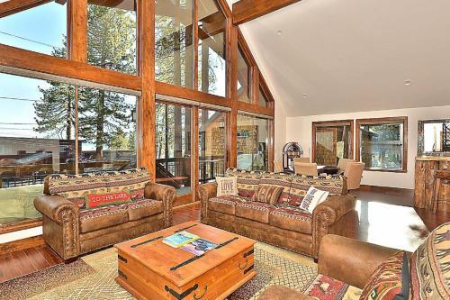 Famous Cabin