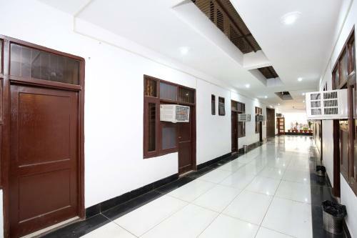 Hotel Oyo 14823 Skyheights