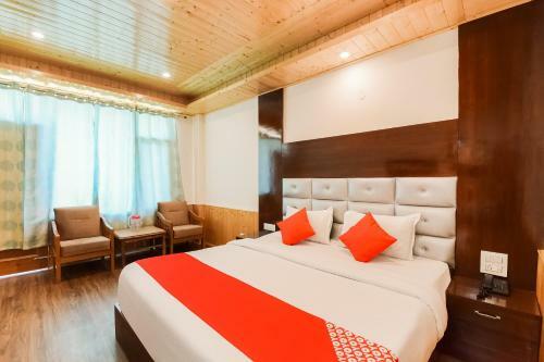 Oyo 61499 Hotel For Season