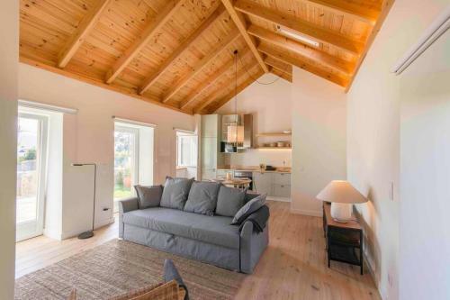 Walnut Cottage - Cosiness Between Hills And Sea.