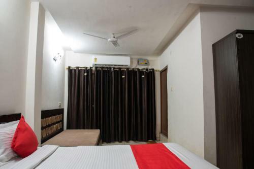 Oyo 16598 Hotel Geetanjali