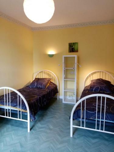 Hostal G�te Familial � Caurel, Lac de Guerl�dan